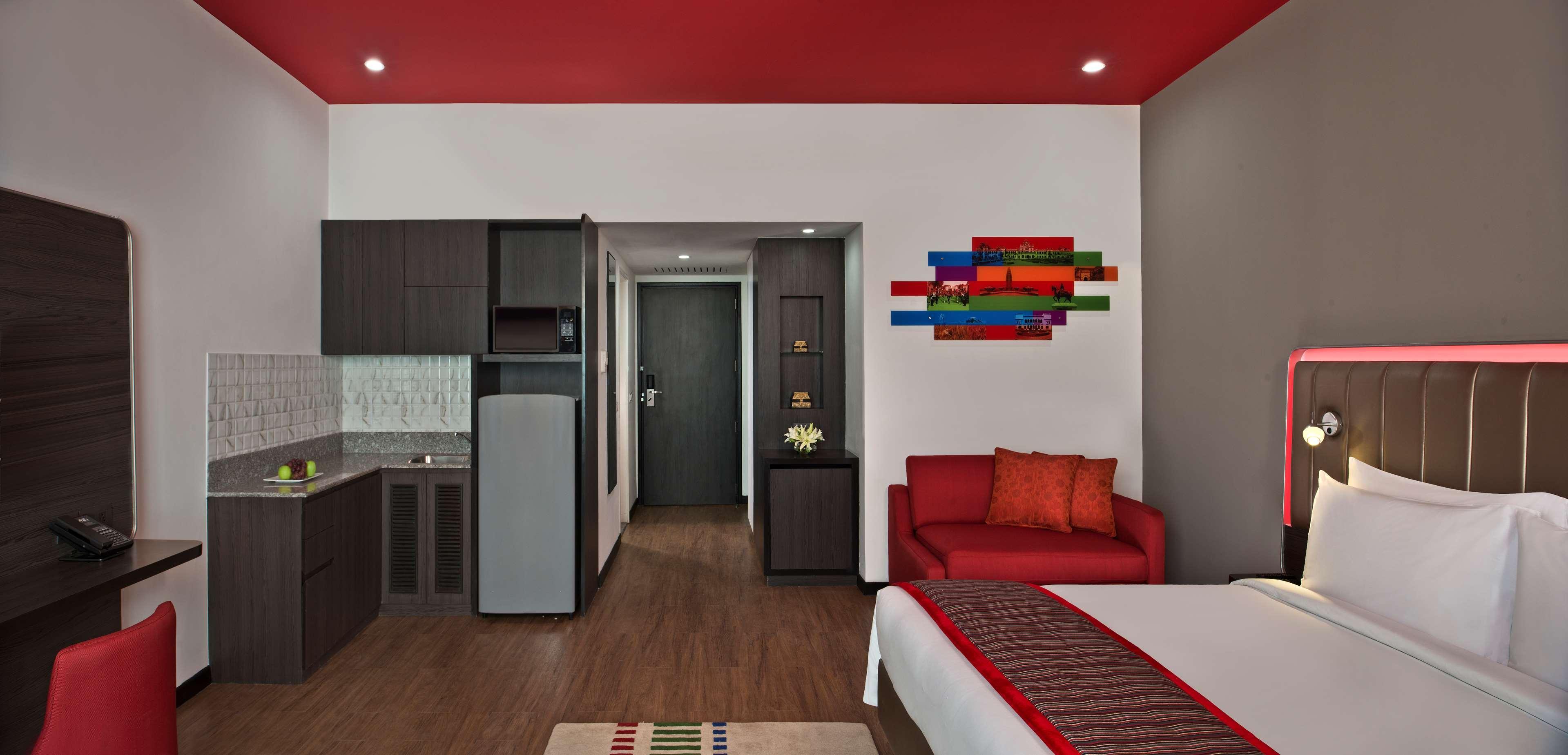 Park Inn By Radisson Amritsar Airport Buitenkant foto