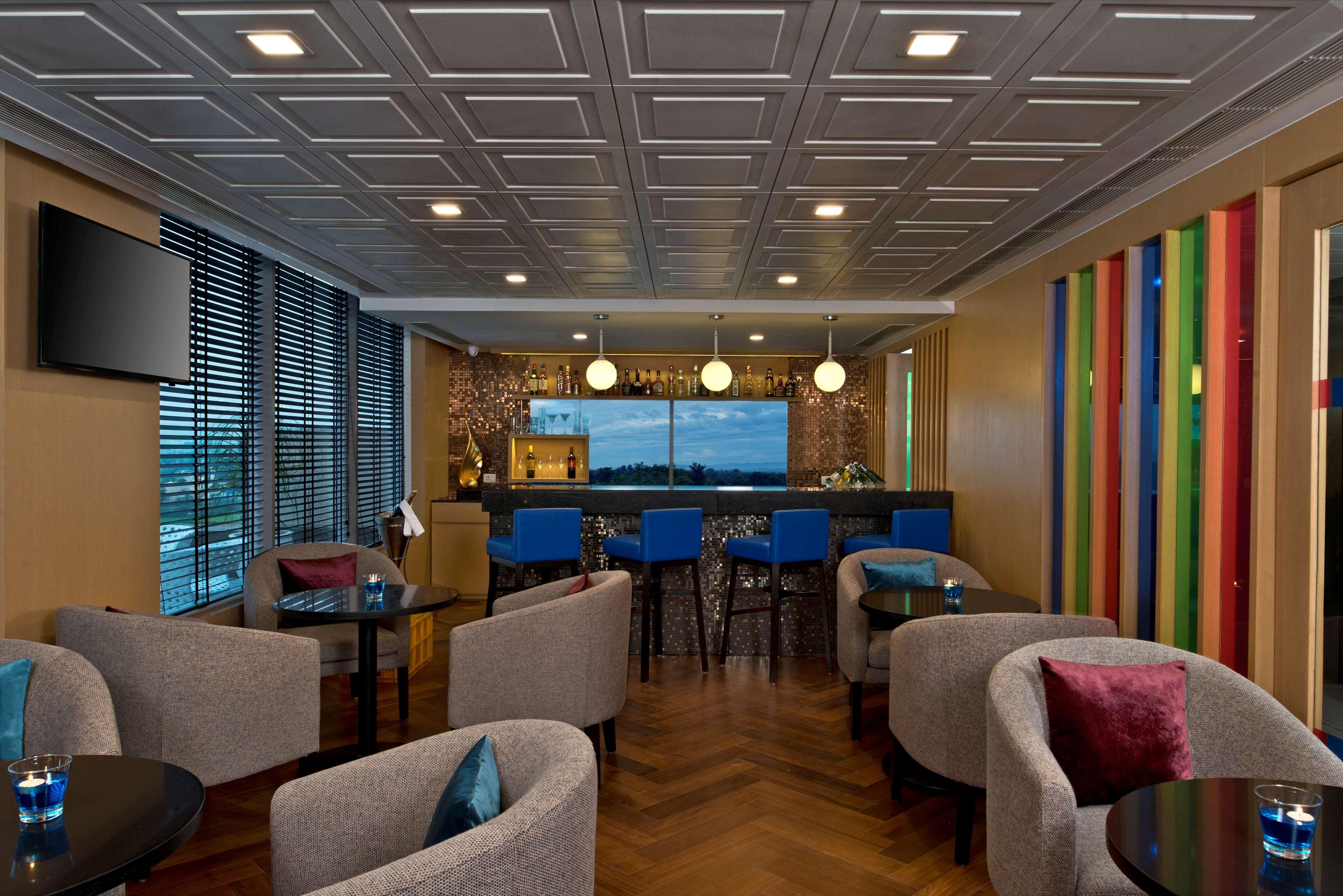 Park Inn By Radisson Amritsar Airport Buitenkant foto